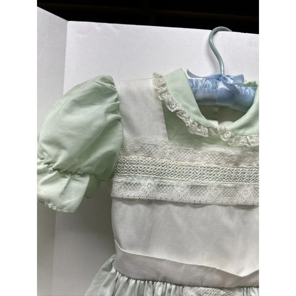 Vintage Little Girls Dress Lace Trimmed‎ Green & White Puff Sleeve Cari Classic